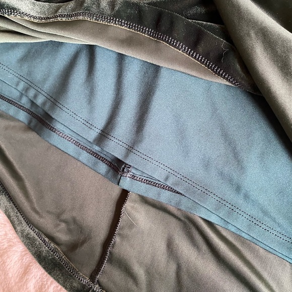 Express Green Velvet Fitted Midi Dress - Picture 3 of 6